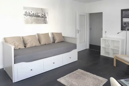 Logement entier à Bilker Allee, Unterbilk, image 9 de 10