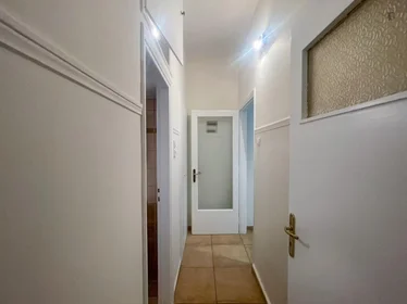 Stanza privata in Lerou, immagine 11 di 15