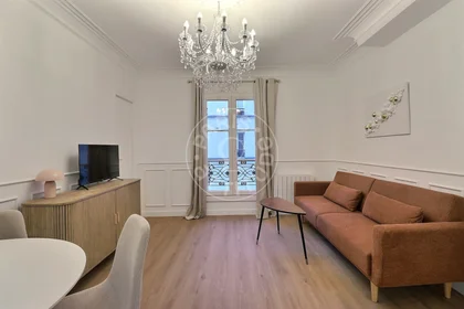 Logement entier à Rue des Feuillantines, image 2 de 19