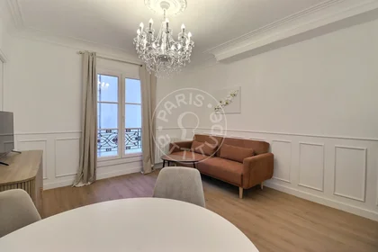 Logement entier à Rue des Feuillantines, image 3 de 19
