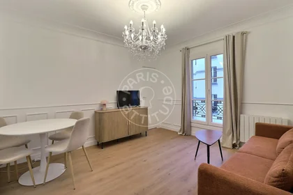 Logement entier à Rue des Feuillantines, image 6 de 19