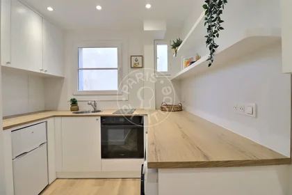 Logement entier à Rue des Feuillantines, image 9 de 19