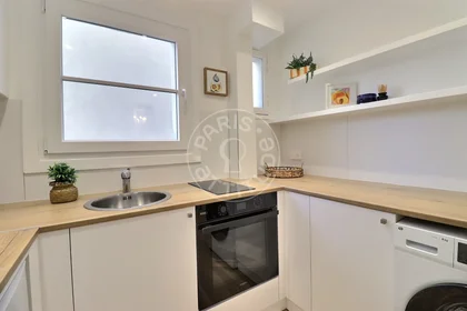 Logement entier à Rue des Feuillantines, image 10 de 19