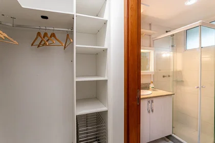 Logement entier à Avenida Bartolomeu Mitre 600, image 10 de 23