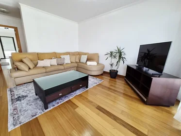 Appartement entièrement meublé à {area}