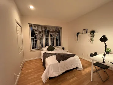 Privatzimmer im Wohnheim in der 7487 Granville St, Vancouver, BC V6P 4Y4, Canada, bild 5 von 12