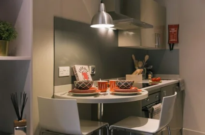 Studio in residence at Kingsmill Studios King's Mill Ln, Huddersfield HD1 3AW, United Kingdom, image 5 of 21