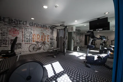 Studio in residence at Kingsmill Studios King's Mill Ln, Huddersfield HD1 3AW, United Kingdom, image 15 of 20