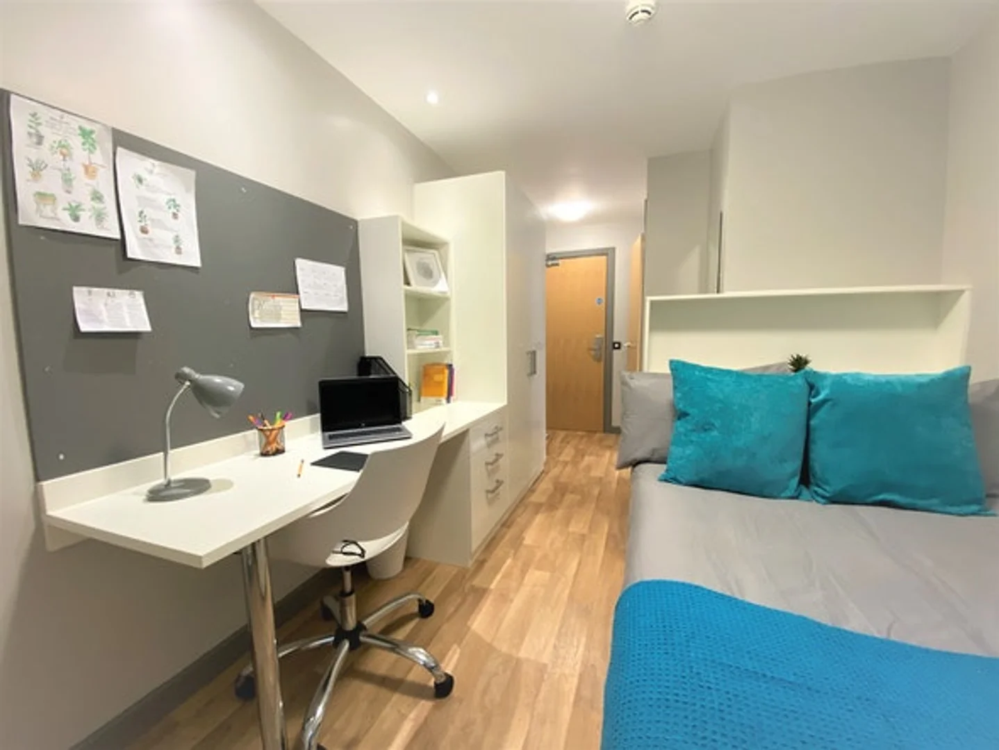 Gemütliches Zimmer für Studenten in
