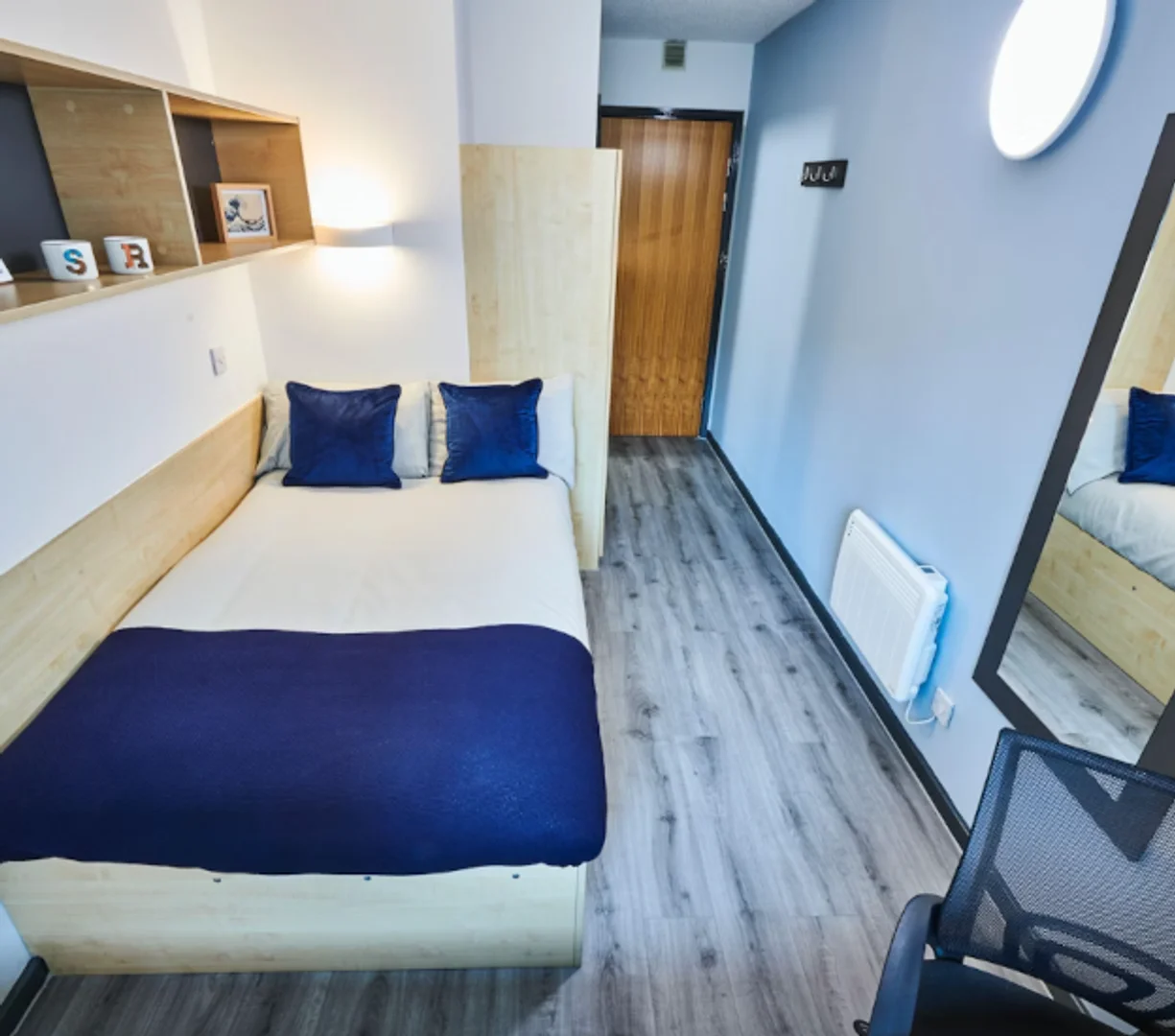 Habitación estudiantil económica con ubicación conveniente en 