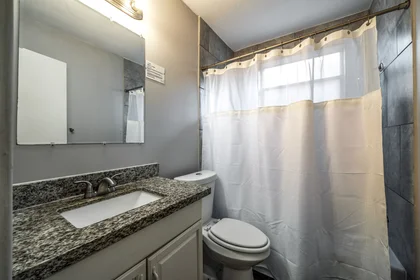 Alojamiento entero en residencia en Street, TX, Houston, United States, 77045, imagen 4 de 21