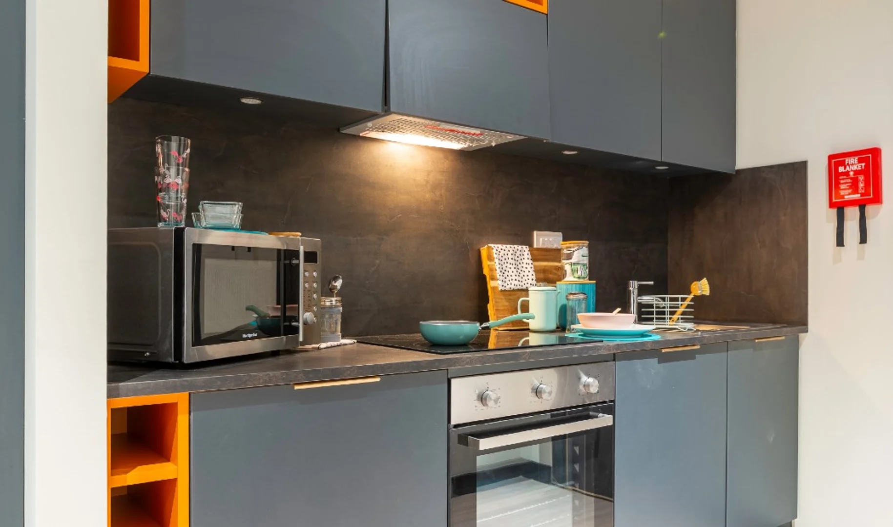 Compact studio apartment ideal for students in 