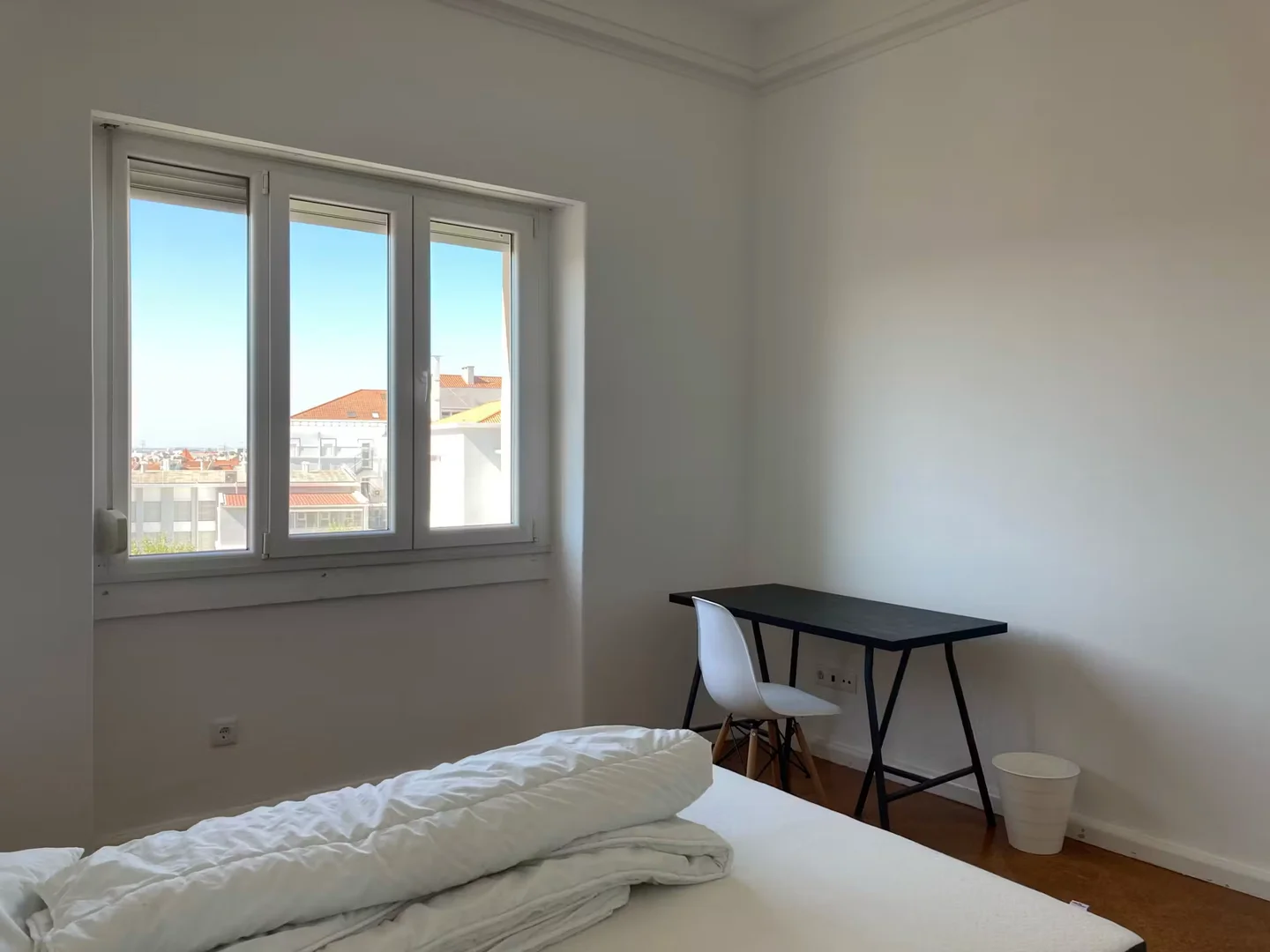Cozy room for students available in 