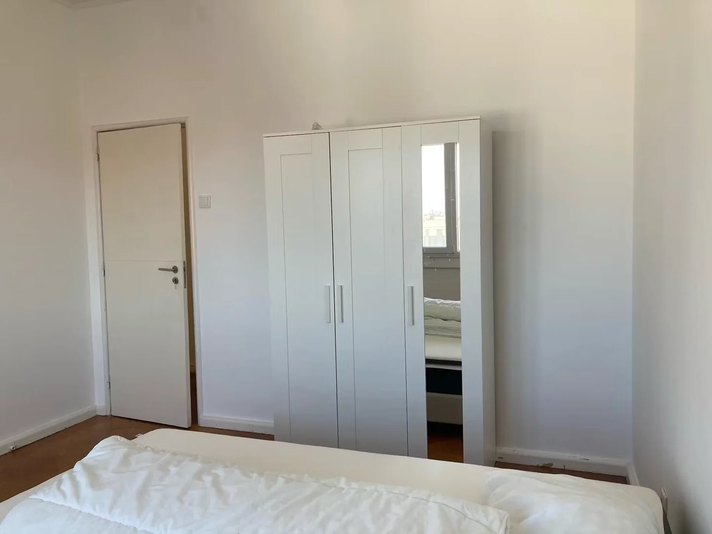 Budget-friendly student room close to campus in 