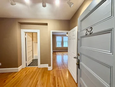 Dairenin tamamı Ikamet yerinde konumu 2, Arlington St., Unit 22, Porter Square, Cambridge, MA, 02140, 19 32 görüntüsü