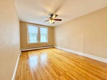 Dairenin tamamı Ikamet yerinde konumu 2, Arlington St., Unit 22, Porter Square, Cambridge, MA, 02140, 30 32 görüntüsü
