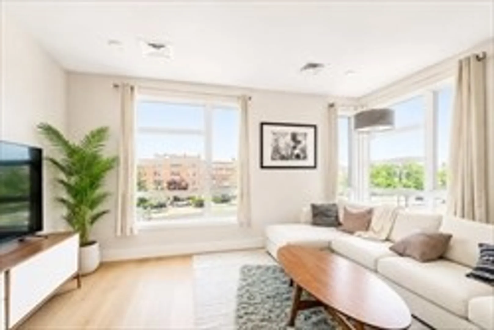 1650, Commonwealth, Unit 302, Brighton, Boston, MA, 02135