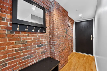 Studio in residence at 101, Broad St., Unit 6G, Waterfront, Boston, MA, 02110, image 11 of 22