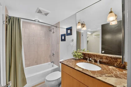 Studio in residence at 101, Broad St., Unit 6G, Waterfront, Boston, MA, 02110, image 16 of 22