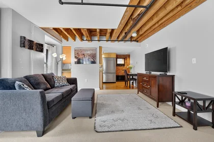 Studio in residence at 101, Broad St., Unit 6G, Waterfront, Boston, MA, 02110, image 19 of 22
