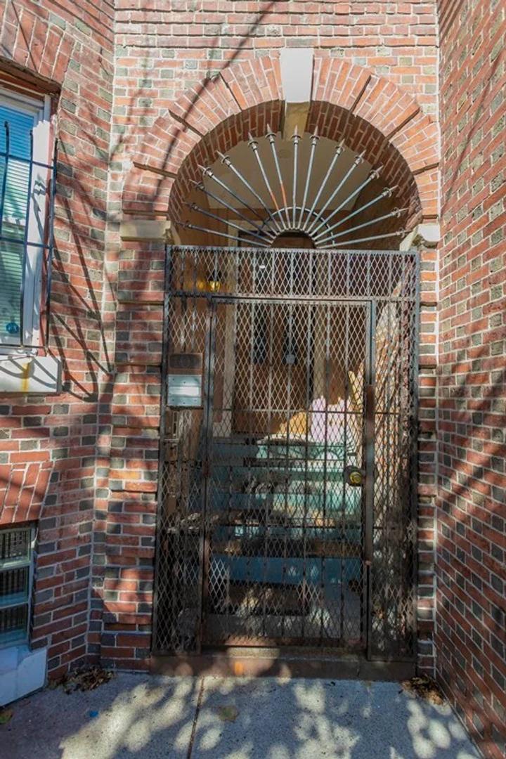 101, Cedar St., Unit 2, Roxbury, Boston, MA, 02119