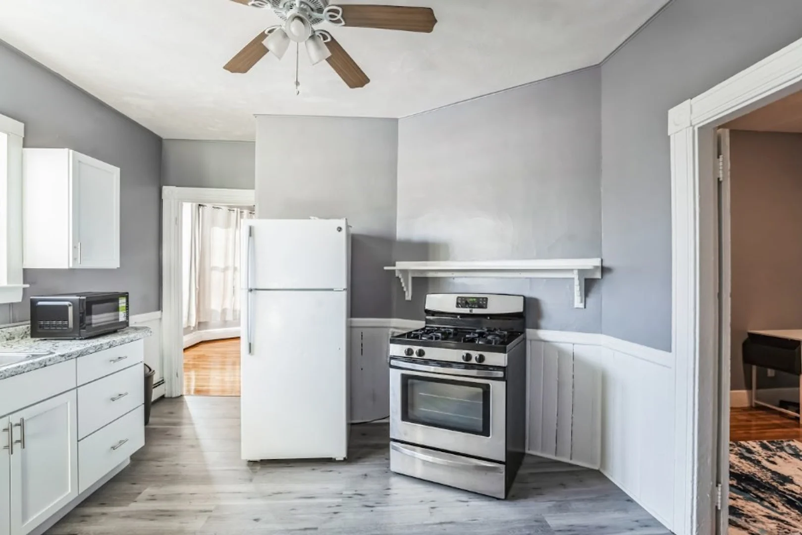 19, Harrison St., Unit 2, Inman Square, Somerville, MA, 02143
