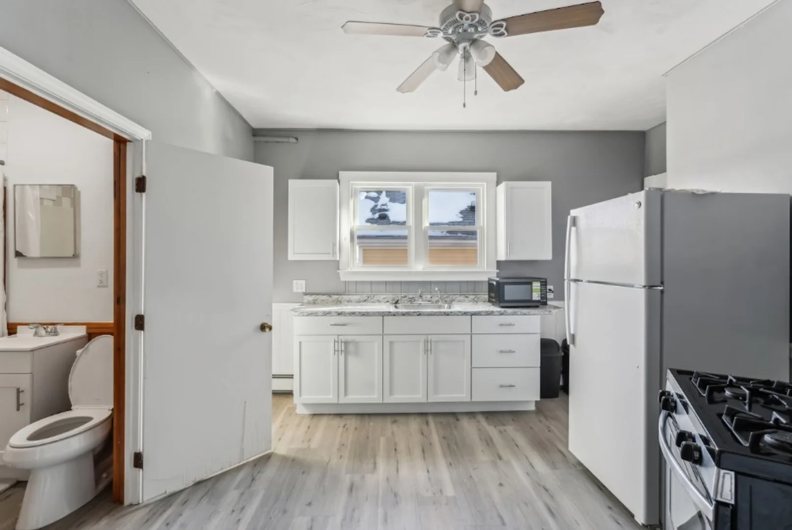 19, Harrison St., Unit 2, Inman Square, Somerville, MA, 02143