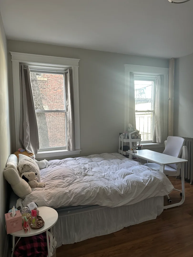 Fully equipped studio flat for students in 