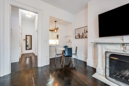 Studio in residence at 169, Beacon, Unit 3R, Back Bay, Boston, MA, 02116, image 10 of 20