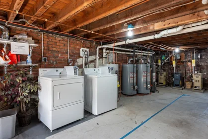 Studio in residence at 428, East 3rd St., Unit 1, South Boston, Boston, MA, 02127, image 1 of 10
