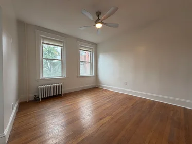 Studio in residence at 7, Grove St., Unit 9, Beacon Hill, Boston, MA, 02114, image 8 of 12