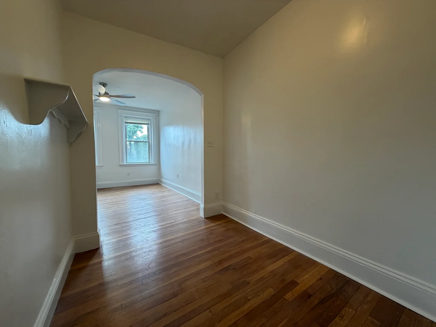 Modern student studio with complete amenities in 