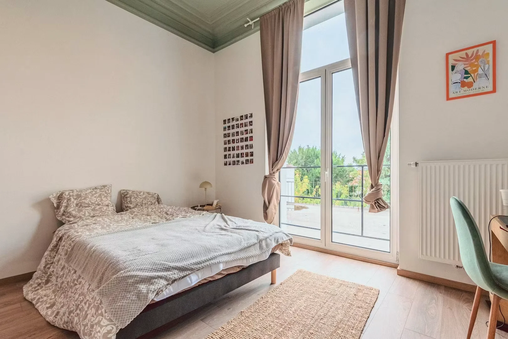 Chambre d'étudiant économique avec emplacement pratique dans 