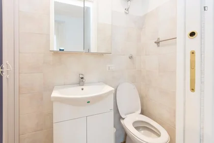Prywatny pokój Via Costanzo Cloro, obraz 7 17