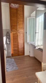 Całe miejsce Via Evangelista Torricelli, Porta Ticinese-Conca del Naviglio, obraz 7 10