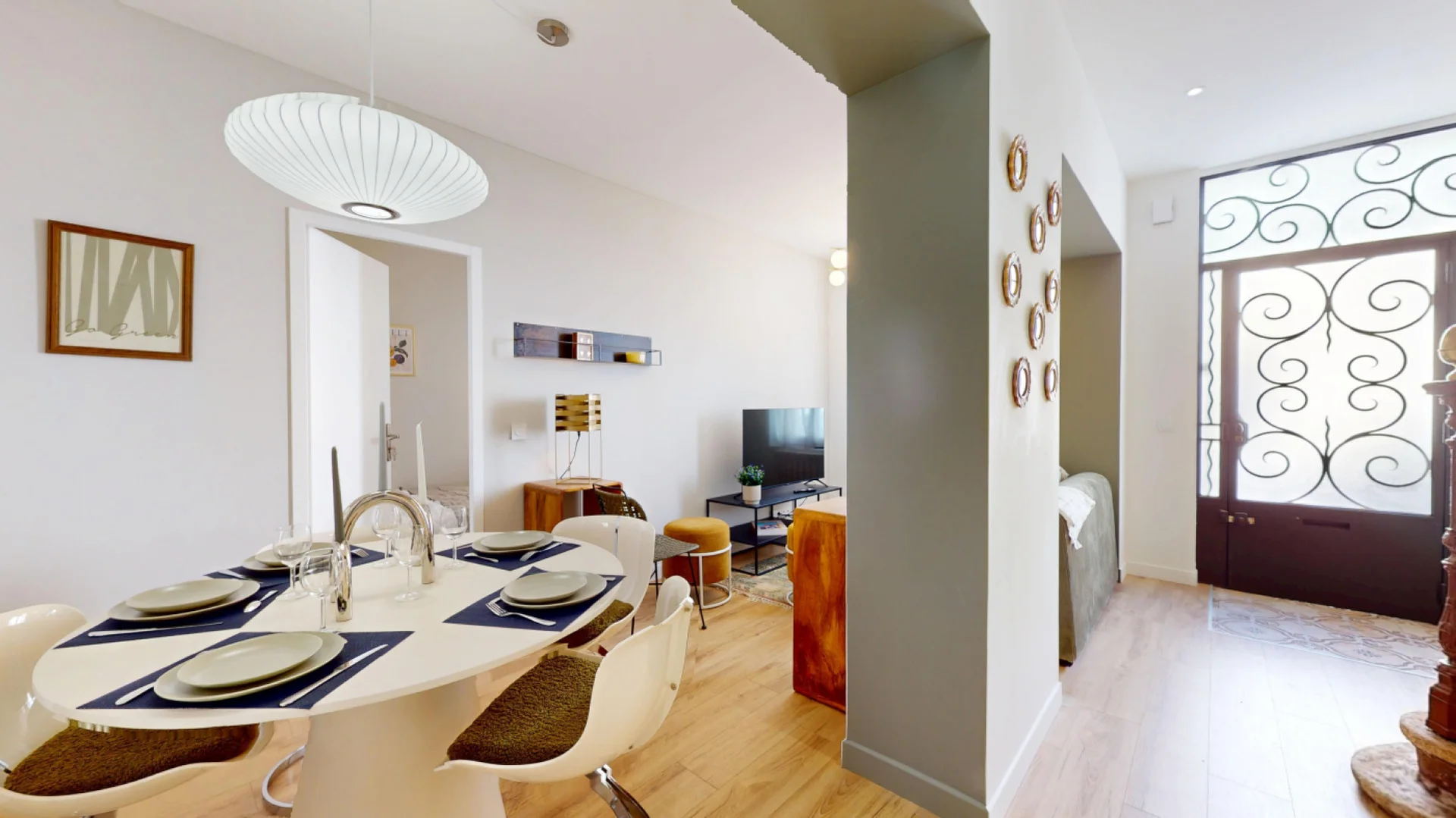 Habitación estudiantil económica cerca del campus en 