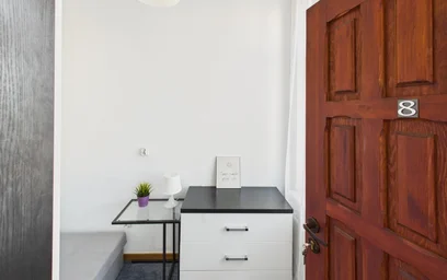 Room for rent with double bed {area}