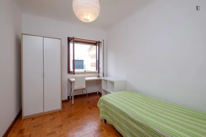 Room for rent in a shared flat in {area}