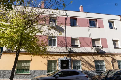 Prywatny pokój Calle Jacinto Benavente, obraz 16 21