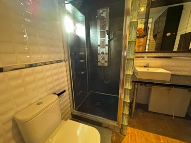 Quarto privado em Calle Fitero, imagem 11 de 18