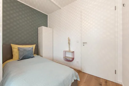 Private room at Nazarethkirchstraße, image 3 of 21