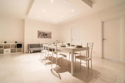 Habitación privada en Via S. Prosdocimo, 35139 Padova PD, Italy, imagen 5 de 12