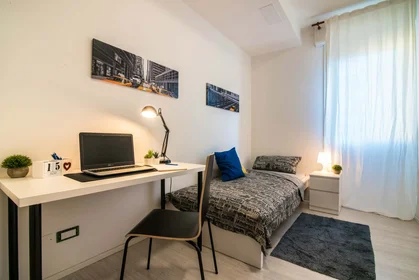 Habitación privada en Via S. Prosdocimo, 35139 Padova PD, Italy, imagen 2 de 13