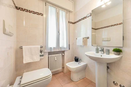 Habitación privada en Via Curzola, 3, 35135 Padova PD, Italia, imagen 11 de 33