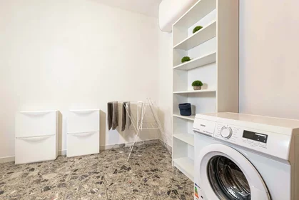 Habitación privada en Via Curzola, 3, 35135 Padova PD, Italia, imagen 19 de 33