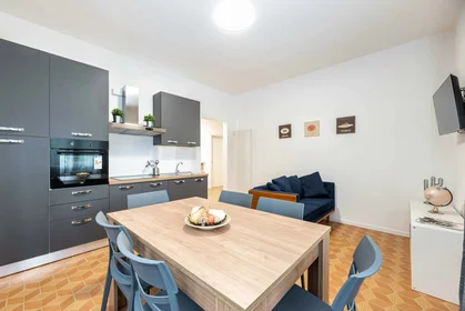 Private room at Via Nizza, 5, 35135 Padova PD, Italia, image 4 of 16