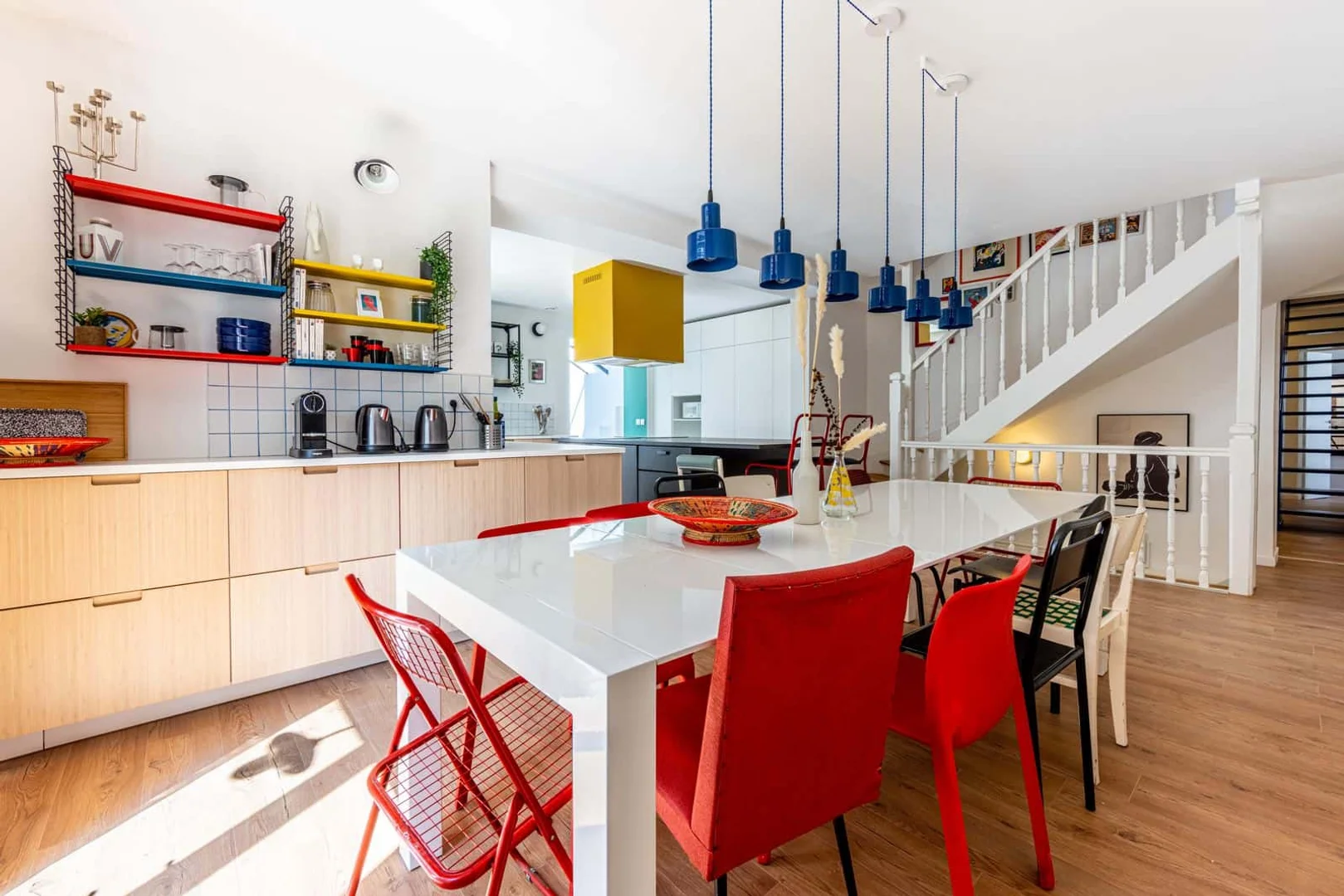 Habitación estudiantil económica cerca del campus en 