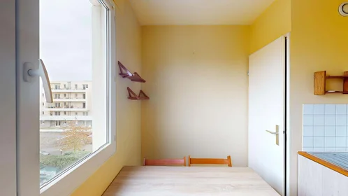 Całe miejsce 3 Sq. René Coty, 35000 Rennes, France, obraz 11 14