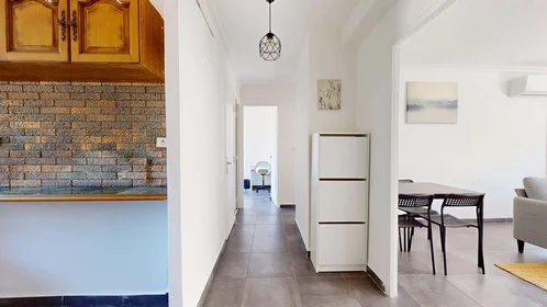 Chambre privée à 22 Rue Guillaume d'Autignac, 34070 Montpellier, France, image 18 de 22