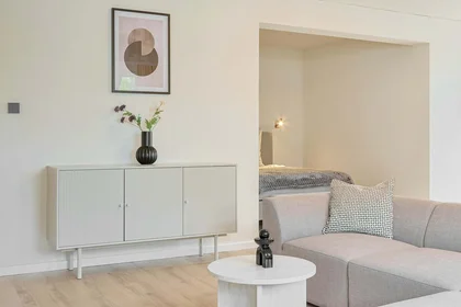 Całe miejsce Kölner Str., 40211 Düsseldorf-Stadtbezirk 1, Germany, obraz 6 16